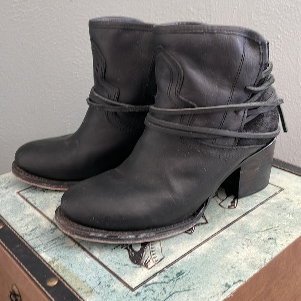 Freebird Casey booties